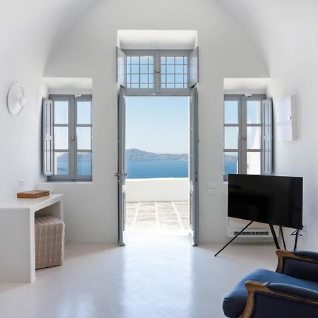 Inspire Santorini Luxury Villas Fira  Exterior photo