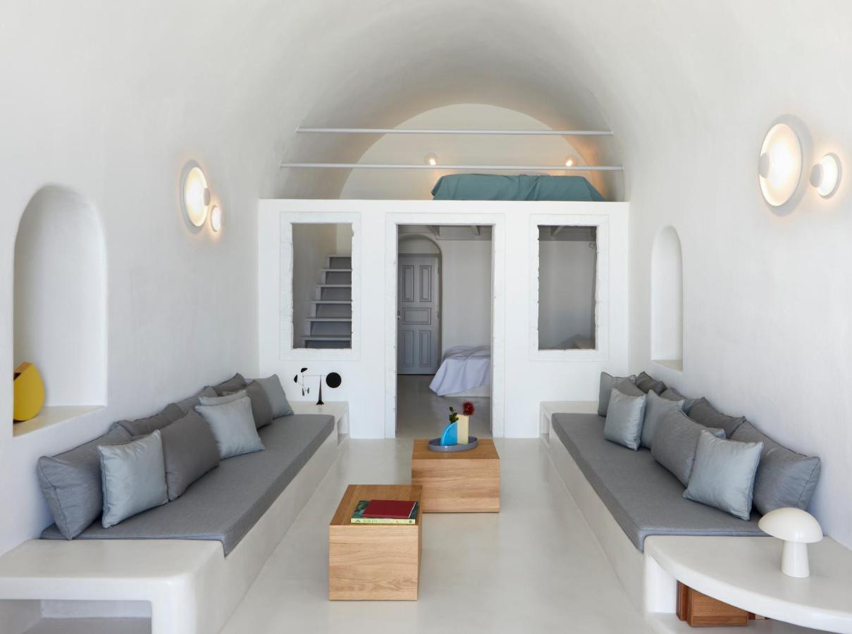 Inspire Santorini Luxury Villas Fira  Exterior photo