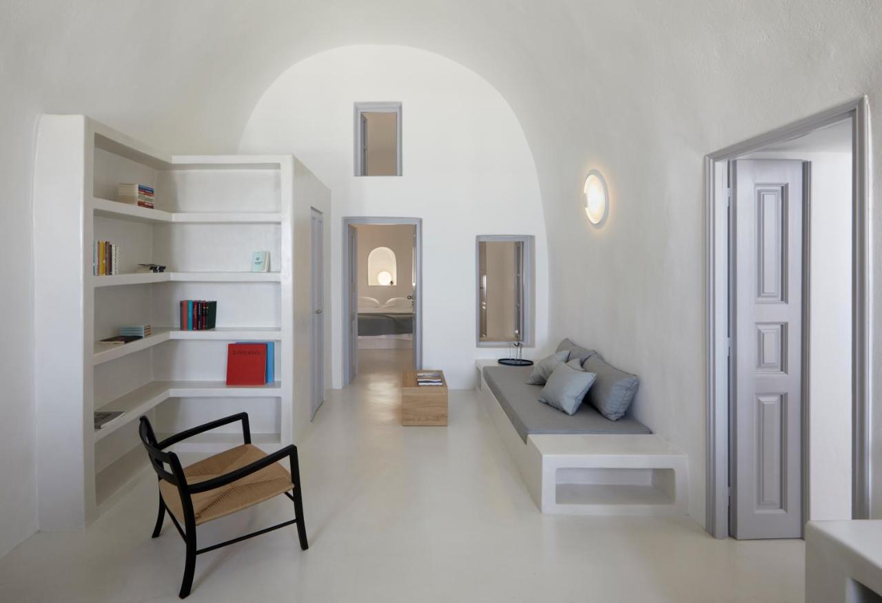 Inspire Santorini Luxury Villas Fira  Exterior photo