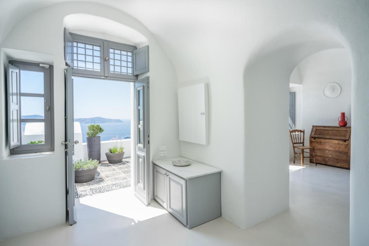 Inspire Santorini Luxury Villas Fira  Exterior photo