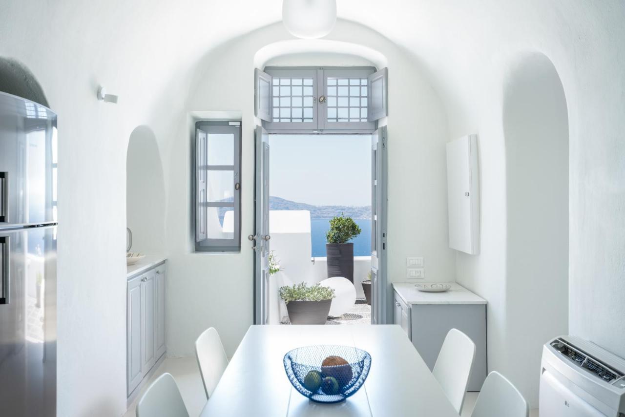 Inspire Santorini Luxury Villas Fira  Exterior photo