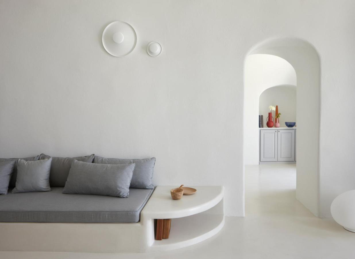 Inspire Santorini Luxury Villas Fira  Exterior photo