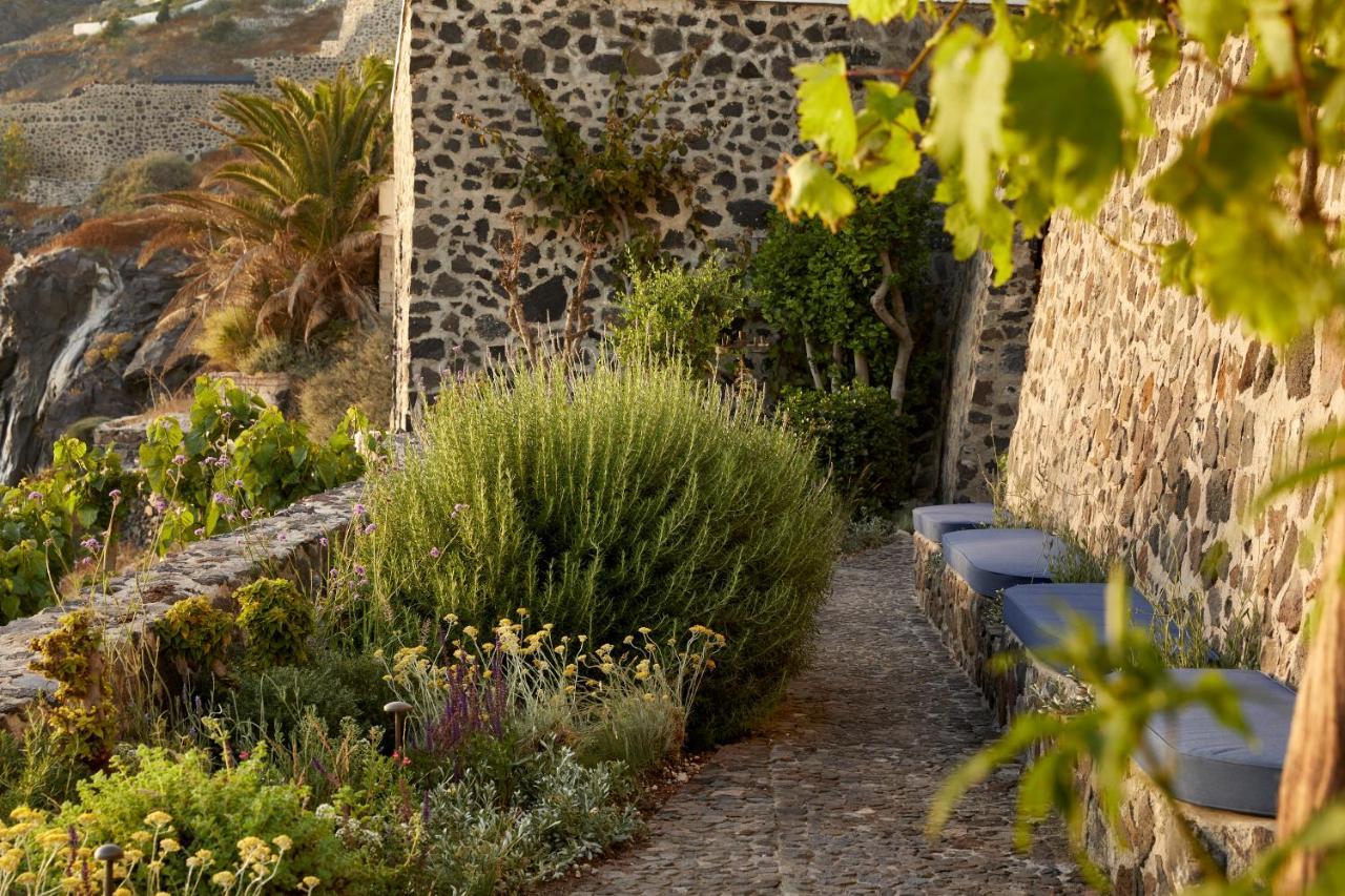 Inspire Santorini Luxury Villas Fira  Exterior photo